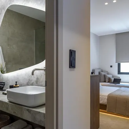 Loena Luxury Apartment